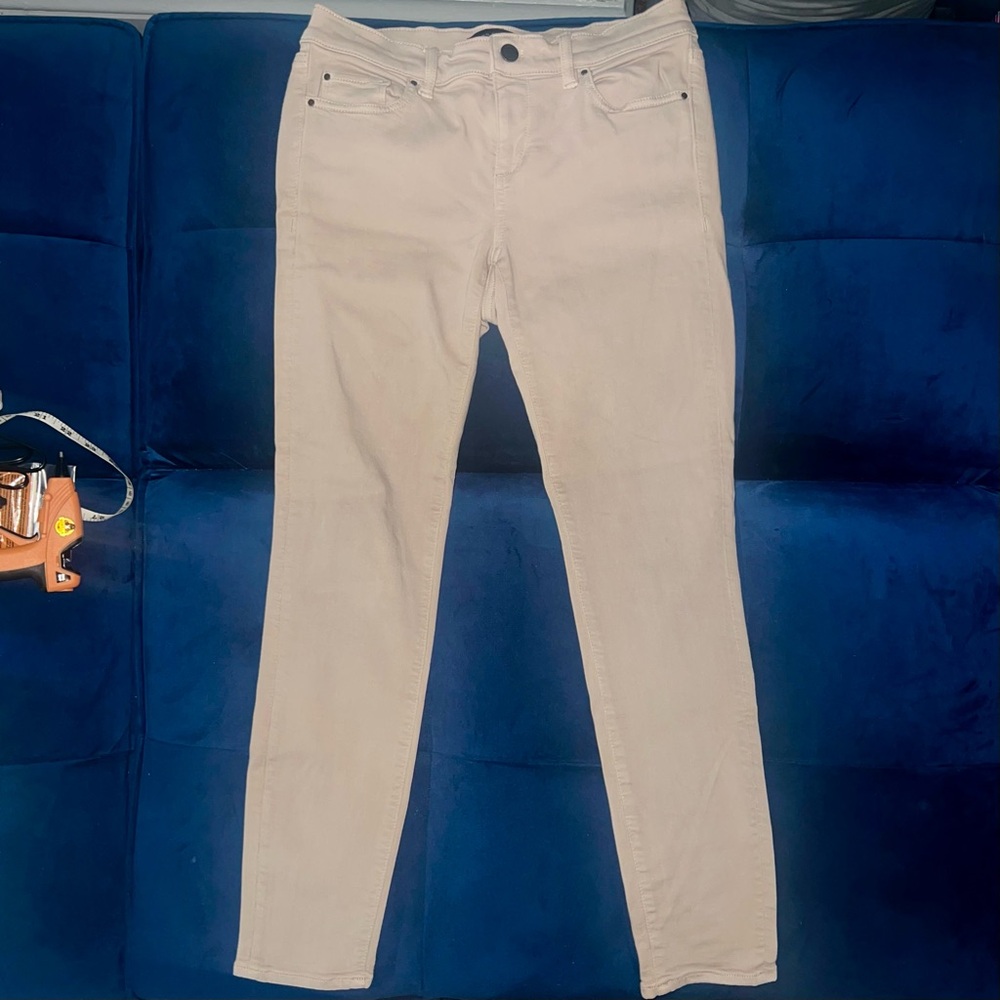 Ann Taylor Cream Ankle Pants size 4